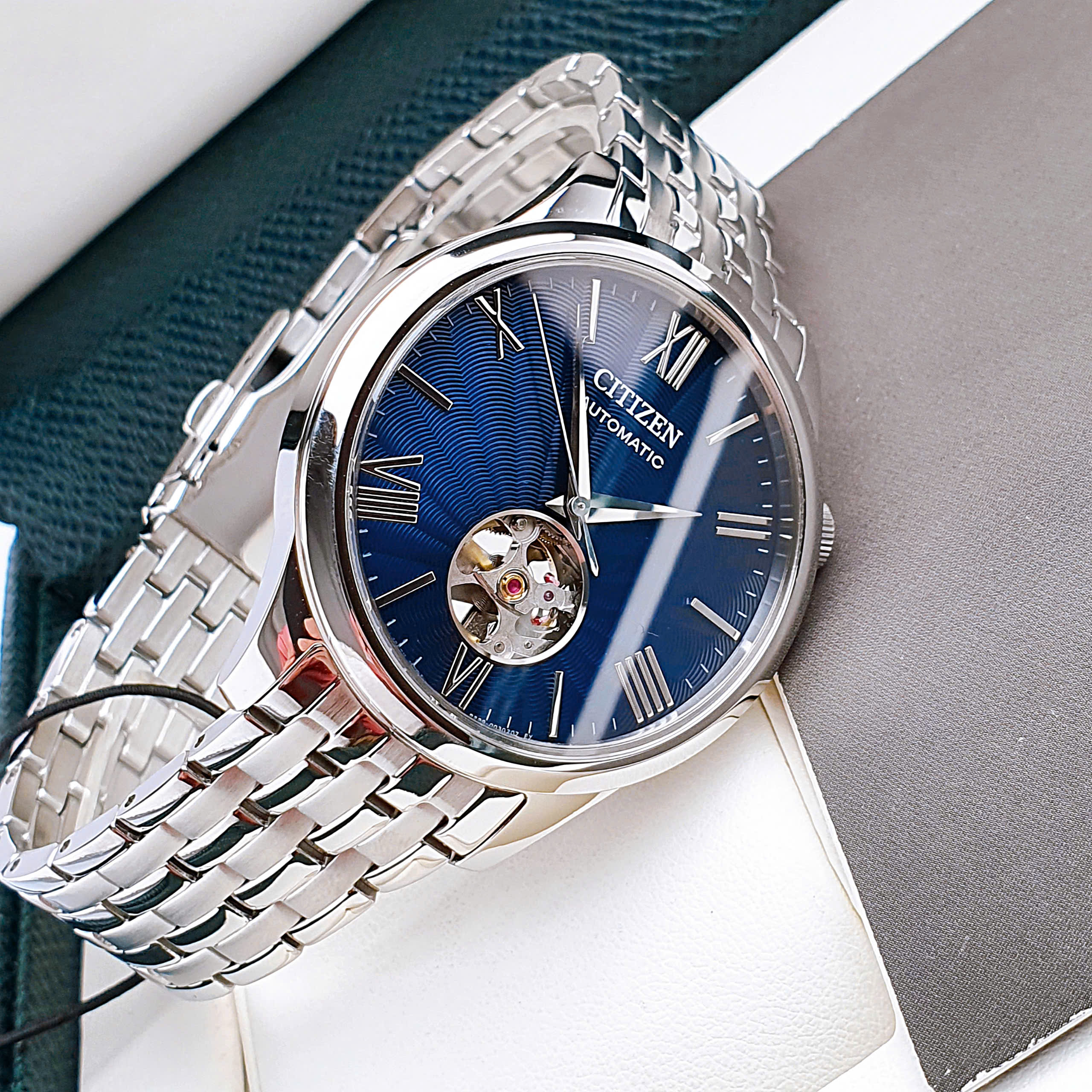 Đồng hồ Citizen NH9130-84L (5)